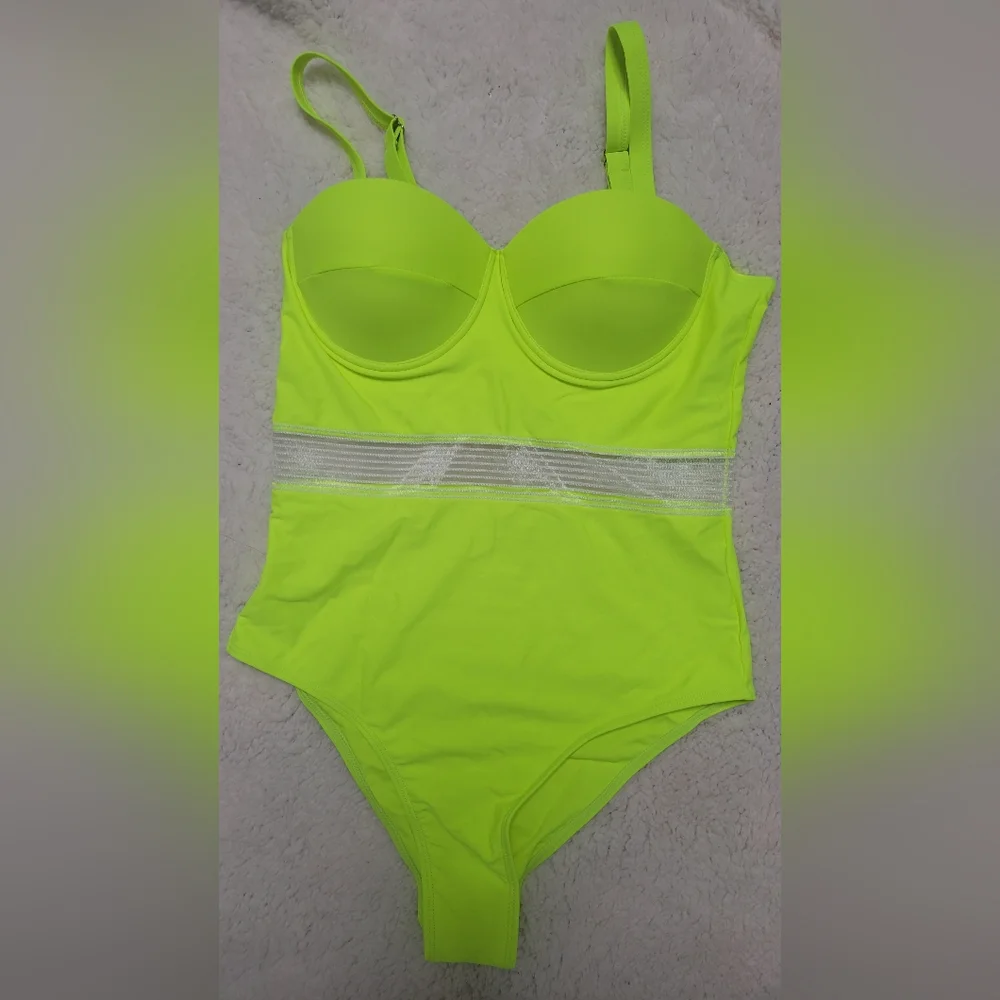 Bathing suit - Picture 2 of 2